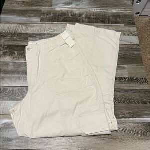 Abercrombie & Fitch Curve Love Women’s Straight Leg Relaxed Fit Cargo Pants NWT